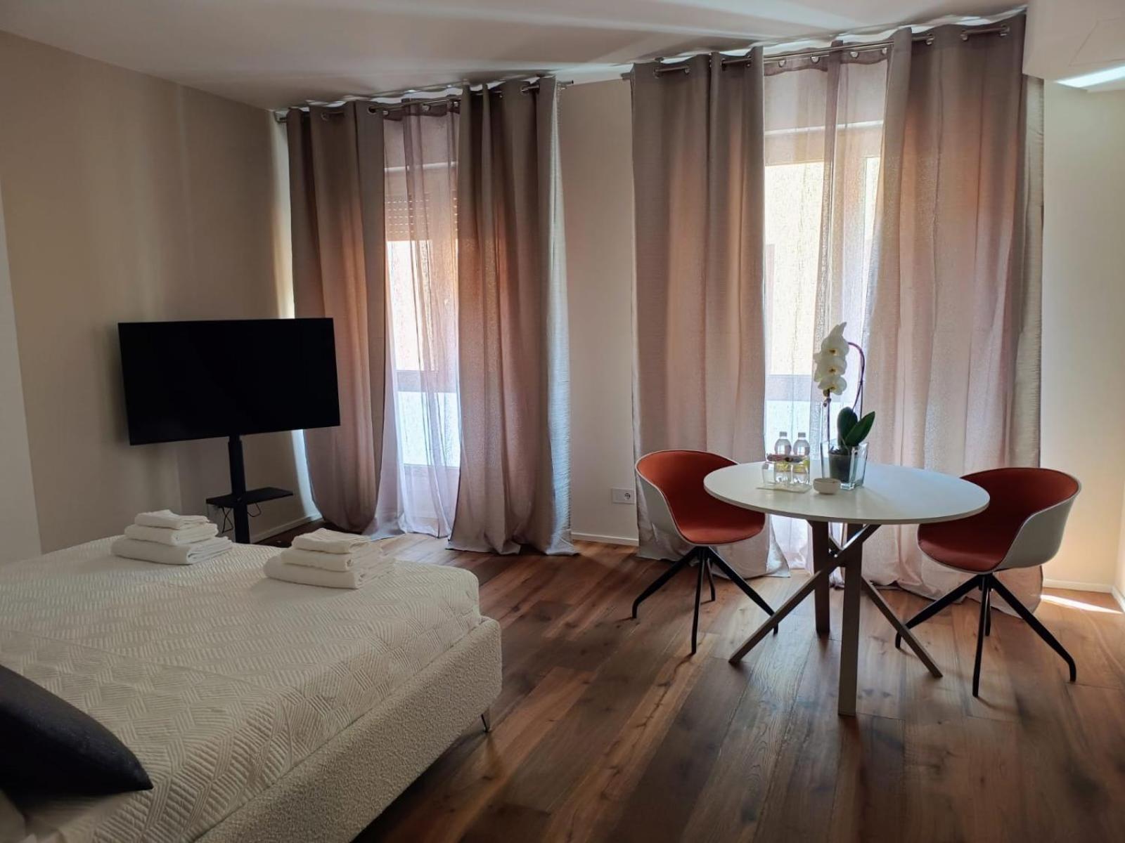 Апартаменты Residenze Simari Luxury Падуя Экстерьер фото